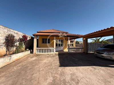 Chácara, 4 quartos, 905 m² - Foto 1