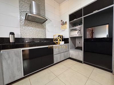 Casa, 3 quartos, 225 m² - Foto 4