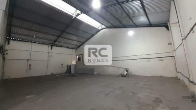 Depósito-Galpão, 1143 m² - Foto 1