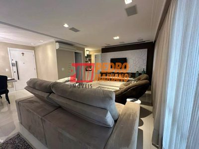 Apartamento, 3 quartos, 147 m² - Foto 2