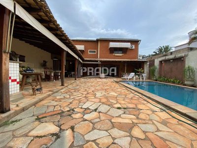 Casa, 5 quartos, 240 m² - Foto 4