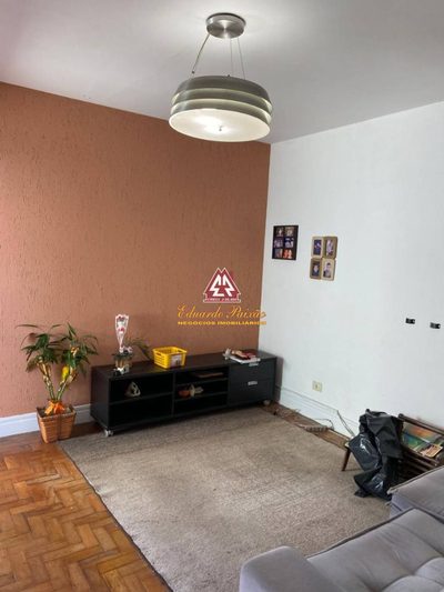 Sobrado, 3 quartos, 209 m² - Foto 1