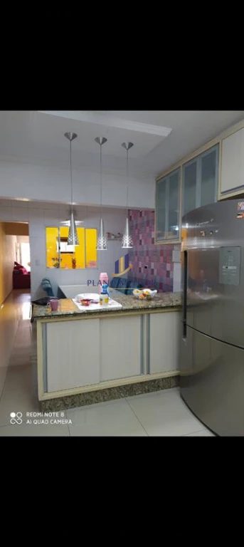 Casa, 3 quartos, 240 m² - Foto 2