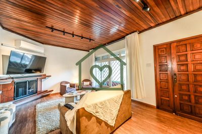 Casa, 4 quartos, 200 m² - Foto 1