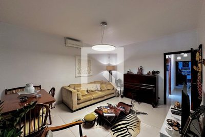 Casa, 3 quartos, 247 m² - Foto 1