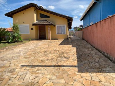 Casa, 3 quartos, 141 m² - Foto 1