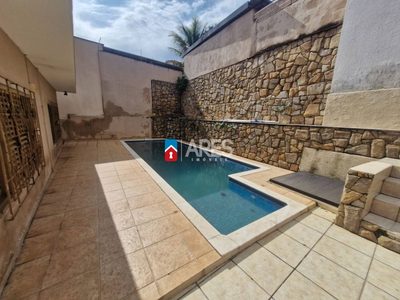 Casa, 3 quartos, 259 m² - Foto 3