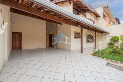 Casa, 4 quartos, 250 m² - Foto 2