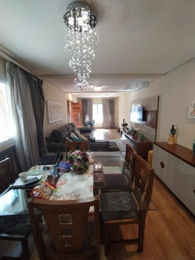 Casa, 4 quartos, 154 m² - Foto 1