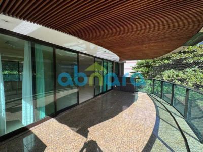 Apartamento, 3 quartos, 210 m² - Foto 1