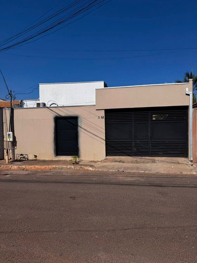 Casa, 3 quartos, 130 m² - Foto 1