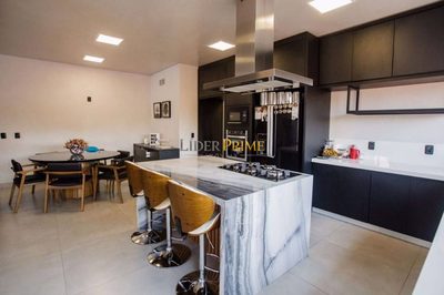 Casa, 3 quartos, 670 m² - Foto 4