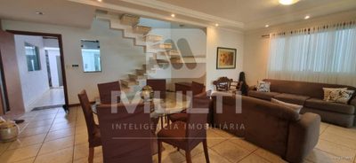 Casa, 4 quartos, 262 m² - Foto 4