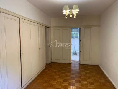 Apartamento, 3 quartos, 215 m² - Foto 1