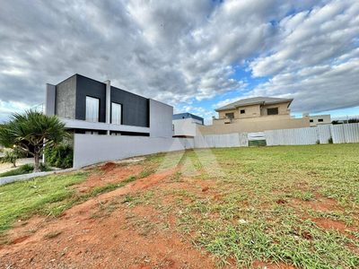 Loteamento e Condomínio, 322 m² - Foto 1