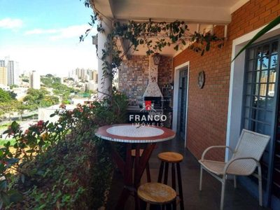 Casa, 5 quartos, 435 m² - Foto 1