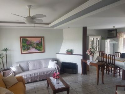 Casa, 4 quartos, 194 m² - Foto 2