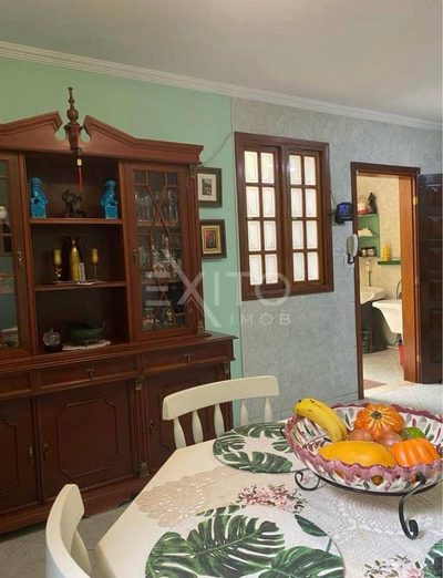 Casa, 3 quartos, 184 m² - Foto 1
