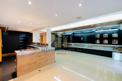 Casa, 3 quartos, 270 m² - Foto 3