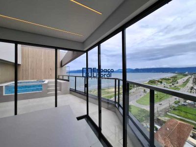 Cobertura, 3 quartos, 189 m² - Foto 1