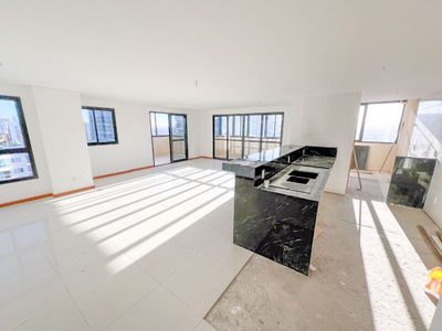 Cobertura, 4 quartos, 260 m² - Foto 1