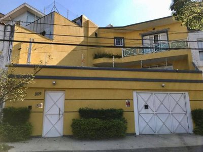 Casa, 3 quartos, 134 m² - Foto 1
