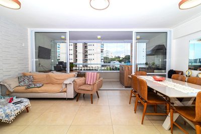 Apartamento, 3 quartos, 119 m² - Foto 2