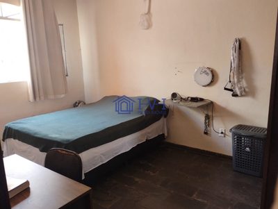 Casa, 4 quartos, 360 m² - Foto 4