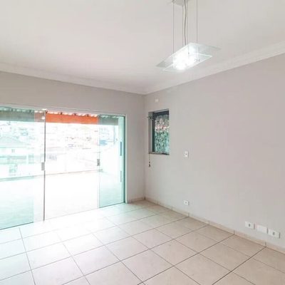 Sobrado, 3 quartos, 217 m² - Foto 1