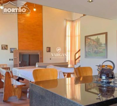 Casa, 2 quartos, 190 m² - Foto 3