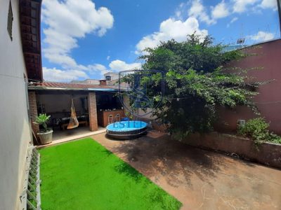 Casa, 3 quartos, 264 m² - Foto 2