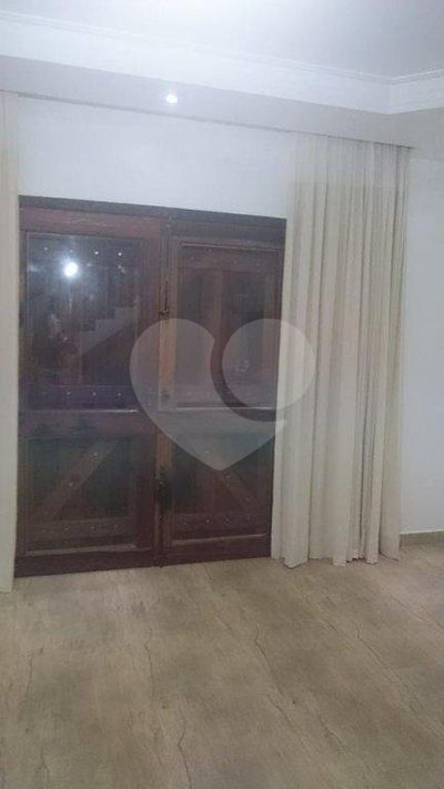 Casa, 3 quartos, 600 m² - Foto 2