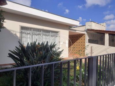 Casa, 2 quartos, 180 m² - Foto 1