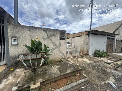 Casa, 2 quartos, 180 m² - Foto 1