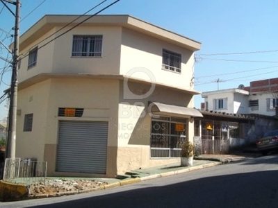 Sobrado, 2 quartos, 317 m² - Foto 1
