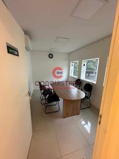 Prédio Inteiro - Foto 2