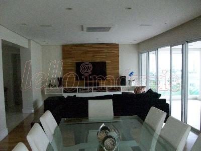 Apartamento, 3 quartos, 233 m² - Foto 1