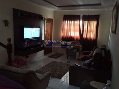 Sobrado, 3 quartos, 198 m² - Foto 1