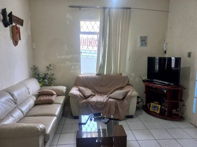 Casa, 3 quartos, 169 m² - Foto 2