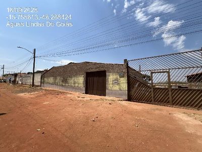 Casa, 2 quartos, 150 m² - Foto 1