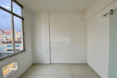 Apartamento, 1 quarto, 32 m² - Foto 2