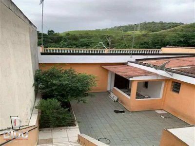 Casa, 3 quartos, 241 m² - Foto 5