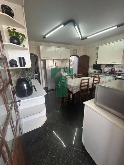 Sobrado, 4 quartos, 390 m² - Foto 5