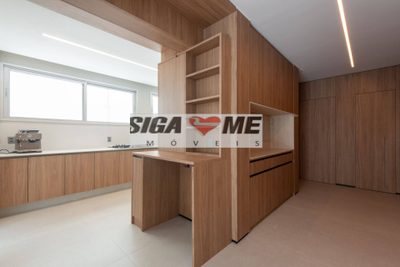 Apartamento, 3 quartos, 156 m² - Foto 1