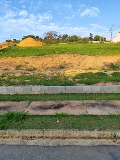 Loteamento e Condomínio, 278 m² - Foto 2