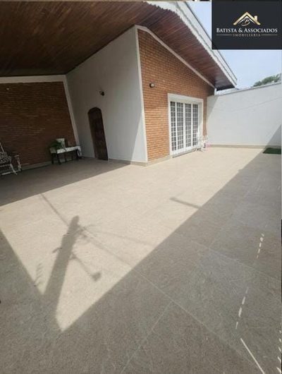 Casa, 3 quartos, 192 m² - Foto 2