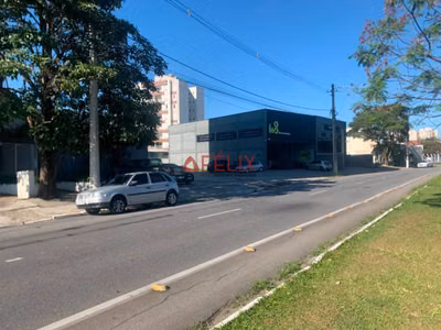 Loja-Salão, 170 m² - Foto 1