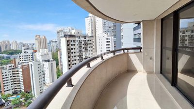 Apartamento, 3 quartos, 250 m² - Foto 1