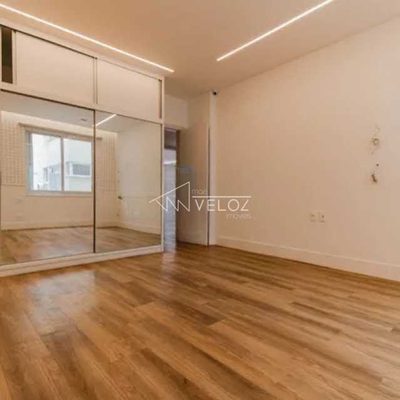 Apartamento, 3 quartos, 200 m² - Foto 1