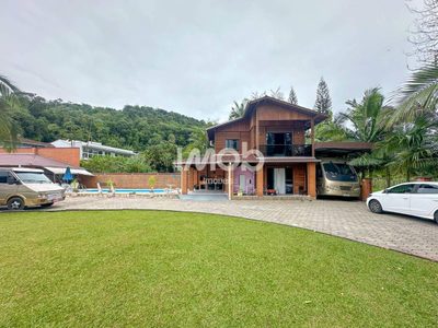 Casa, 8 quartos, 630 m² - Foto 4